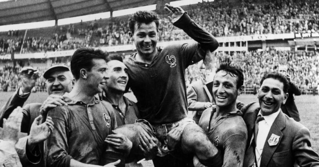 Cầu thủ ghi bàn nhiều nhất