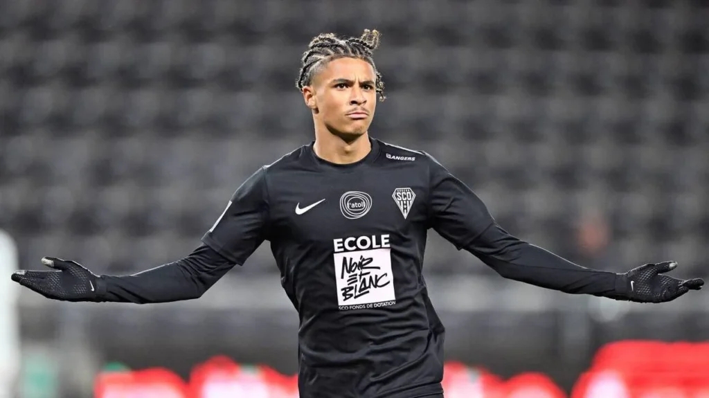 Top 5 cầu thủ trẻ dưới 21 tuổi nhanh nhất mùa giải 2024–25