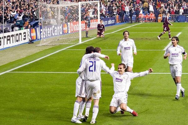 Soi Lại 10 Màn Thư Hùng Huyền Thoại Của Bóng Đá Châu Âu